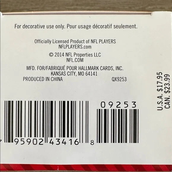 Hallmark Aaron Rodger’s Green Bay Packers Football Player Ornament (2014) - Picture 5 of 5